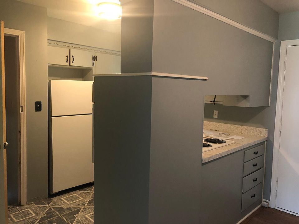 2nd image of 7344 Wayne Ave