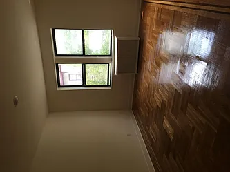 Rented by Peter Meskouris LREB