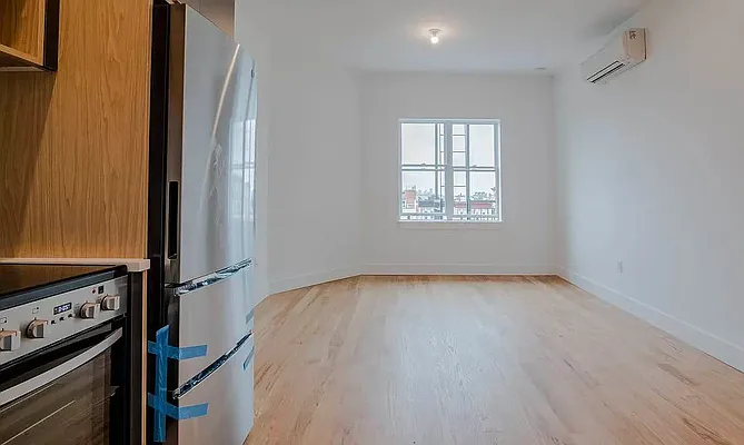 Rented by Artur Gutman, LREB | media 1