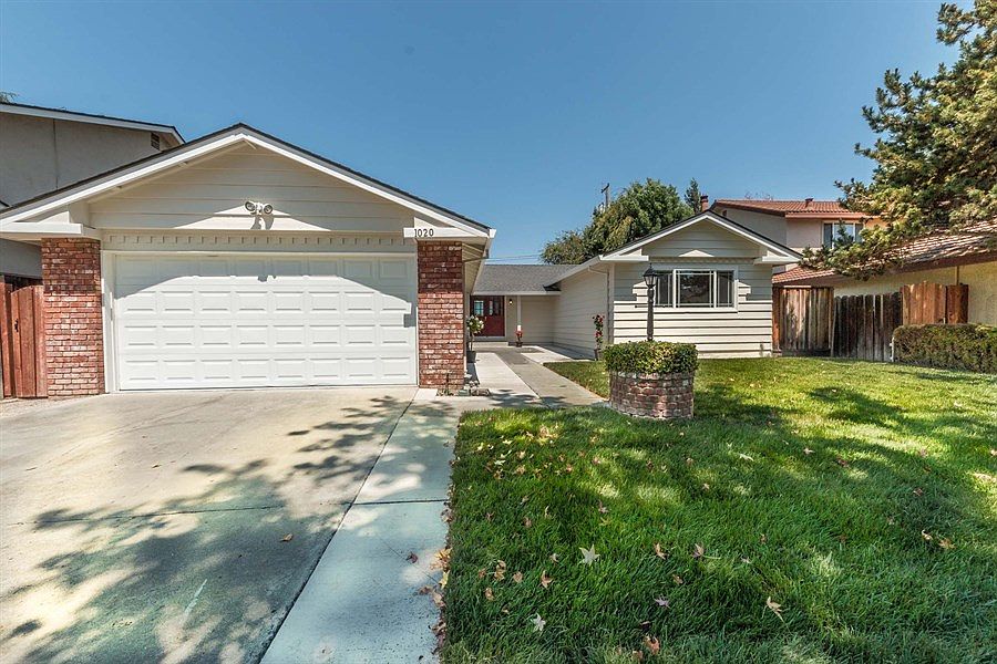 1st image of 1020 Bentoak Ln