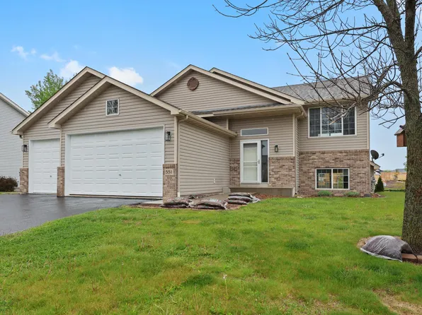 551 Knollwood St W, Annandale, MN 55302
