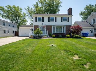 4657 Mount Vernon Blvd, Hamburg, NY 14075