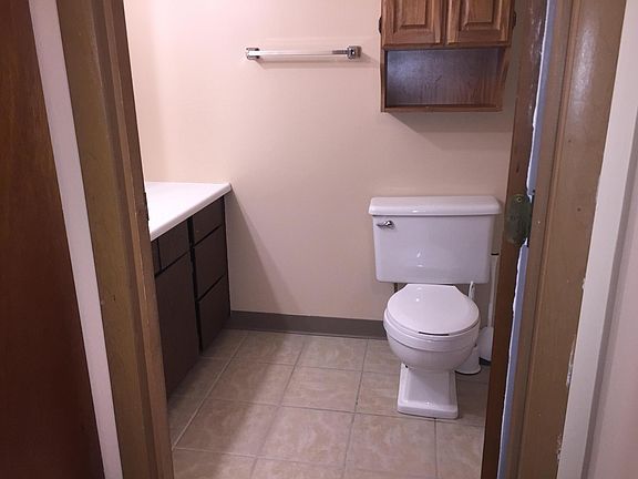 4th image of 2106 Kanawha Blvd E APT 701