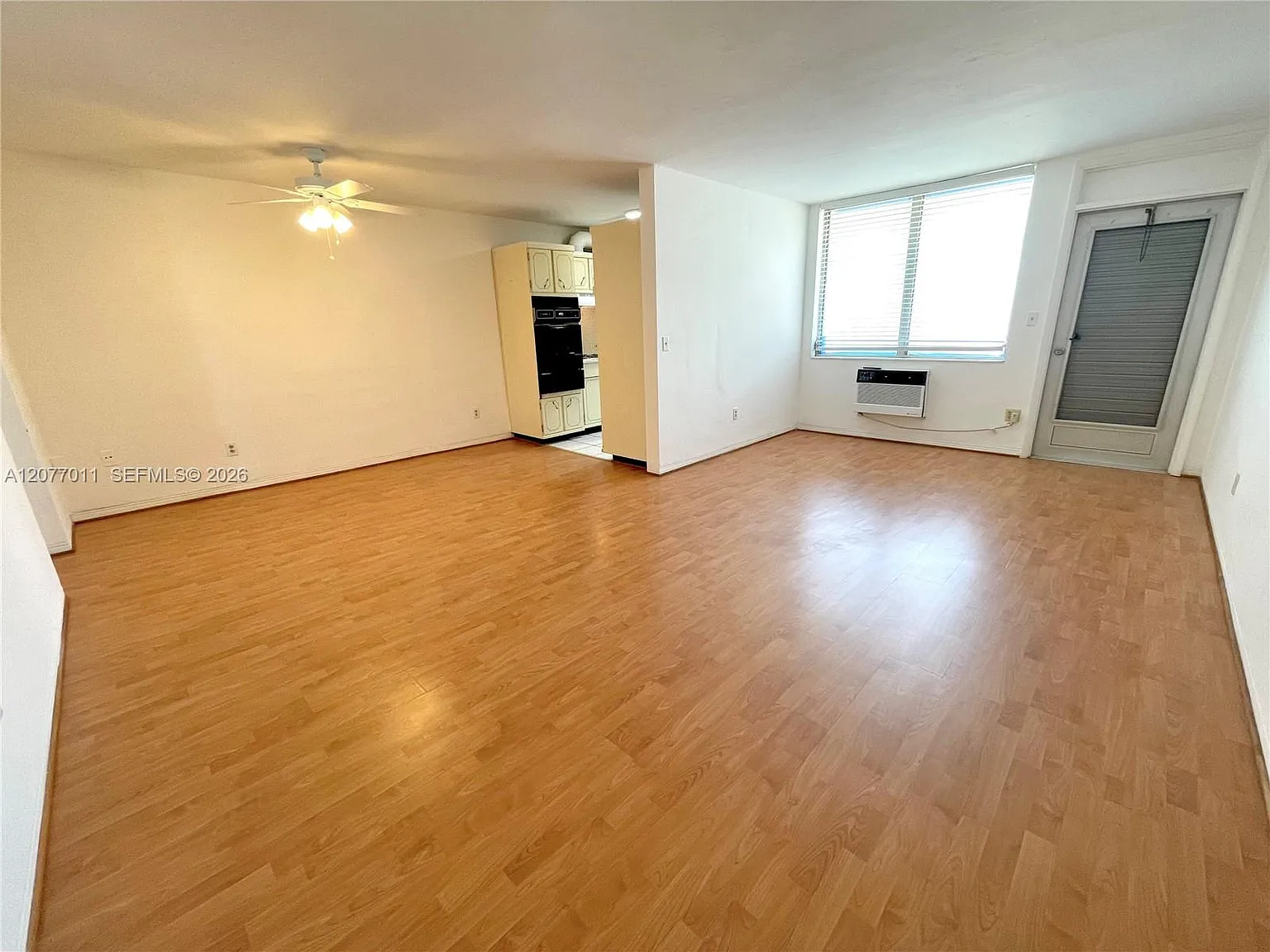 Southern Star Condo — Photo 2