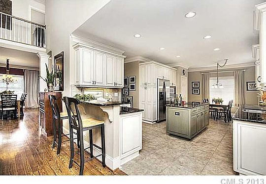 5th image of 4704 Stonington Dr