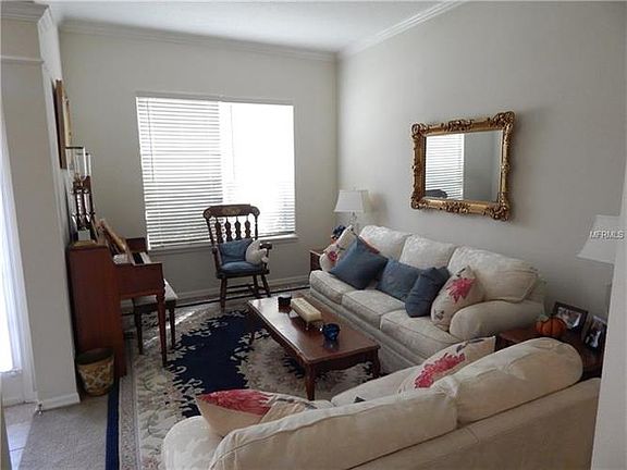 2nd image of 501 Macchi Ave