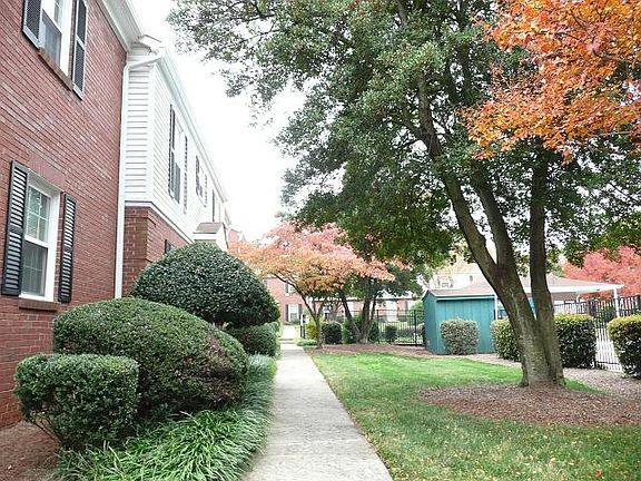 Pool Courtyard View!
