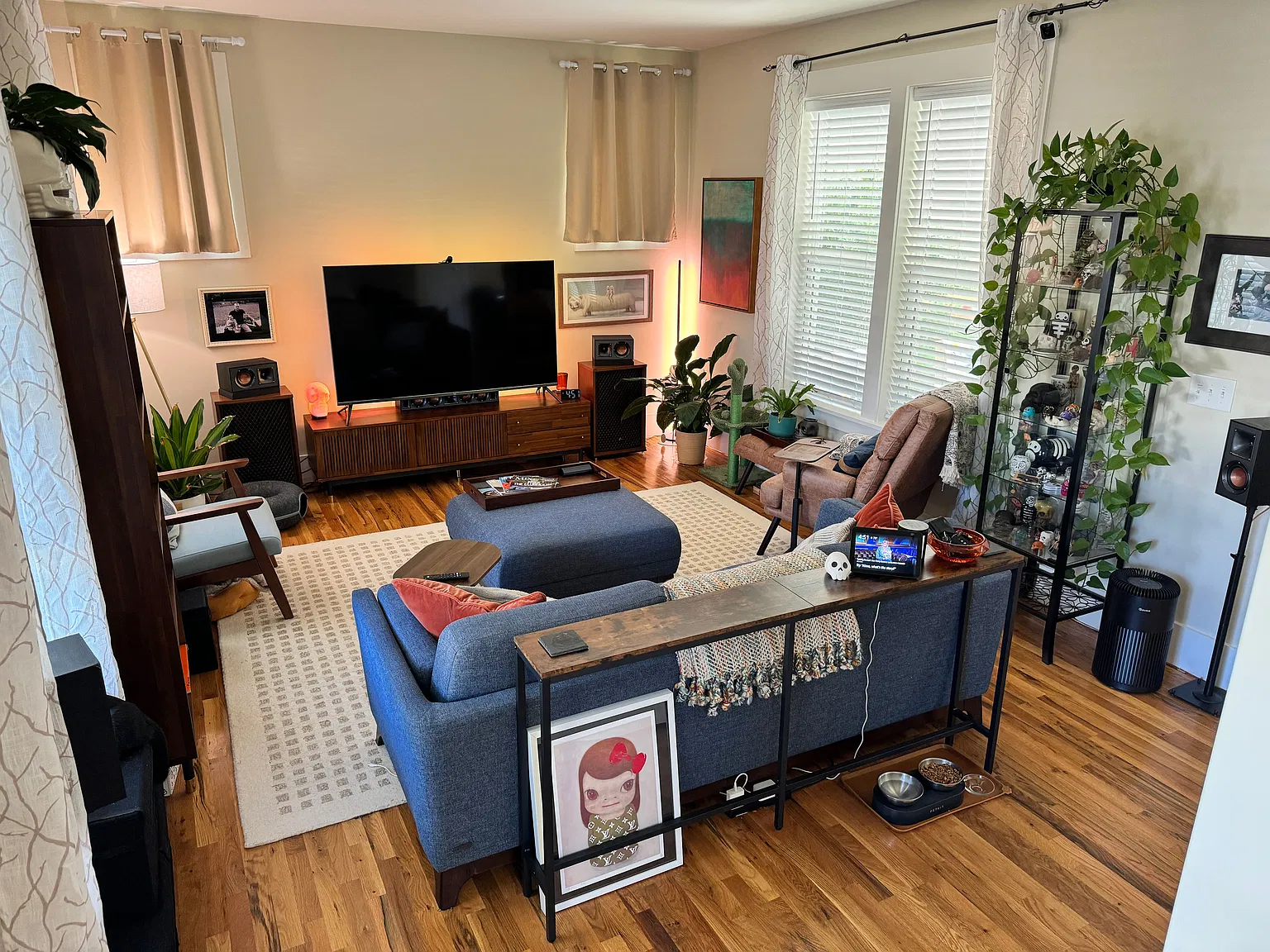 3 bed, 2.5 bath, 1222 sqft, $2,390 — Photo 3