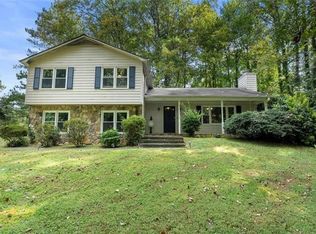 1374 Barrier Rd, Marietta, GA 30066