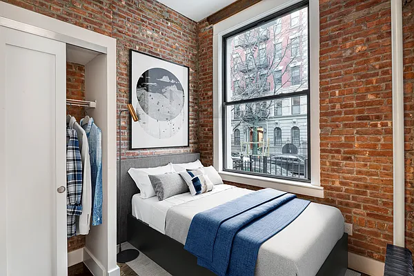 Rented by Douglas Elliman | media 19