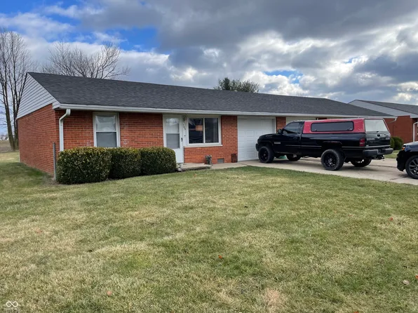 105 Smith St, Pittsboro, IN 46167