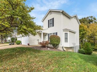 533 Donna Marie Dr, Wentzville, MO 63385