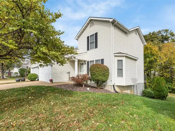 533 Donna Marie Dr, Wentzville, MO 63385