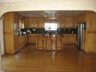 5th image of 1527 Padres Ct