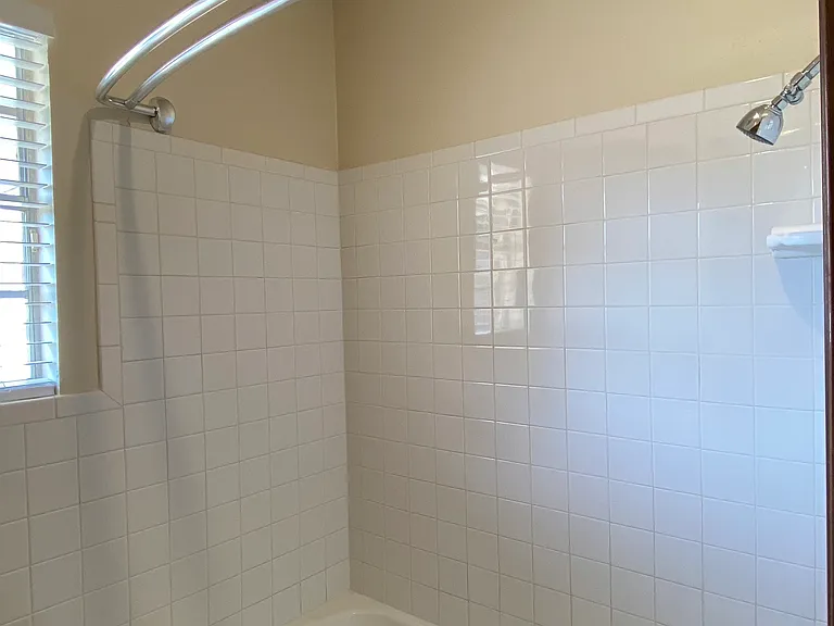 5709 NW Briarwood Dr — Photo 19