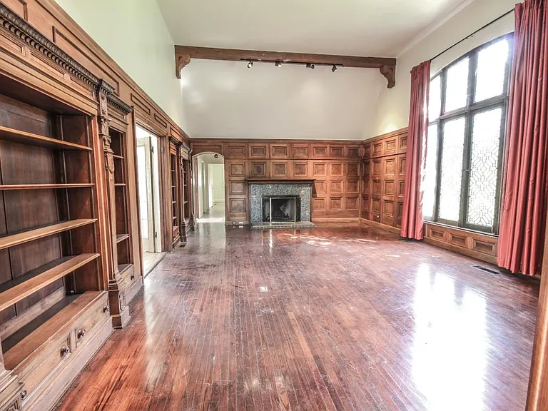 1600 Garfield Ave — Photo 5
