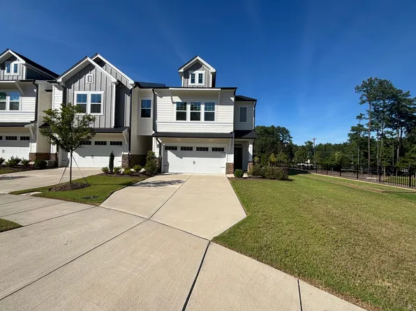 2113 Royal Amber Ct, Durham, NC 27707
