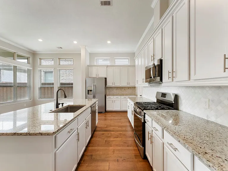 4309 Victoria Pine Dr — Photo 16