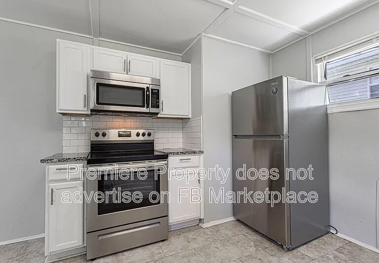 4412 N Virginia Ave — Photo 5