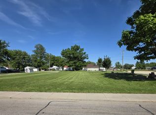 555 S Western Ave, Winchester, IN 47394
