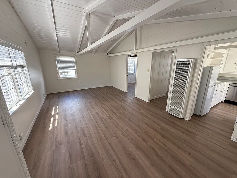 217 1/2 Sapphire Ave — Photo 14