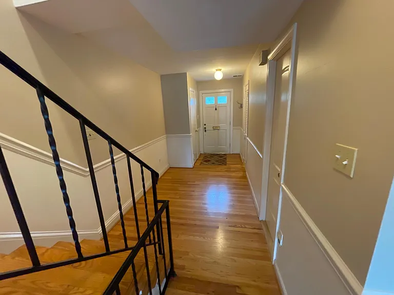 3891 Chain Bridge Rd — Photo 8