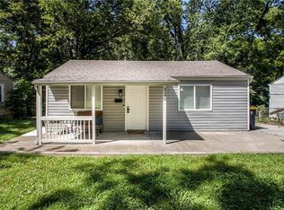 9240 McGee St, Kansas City, MO 64114