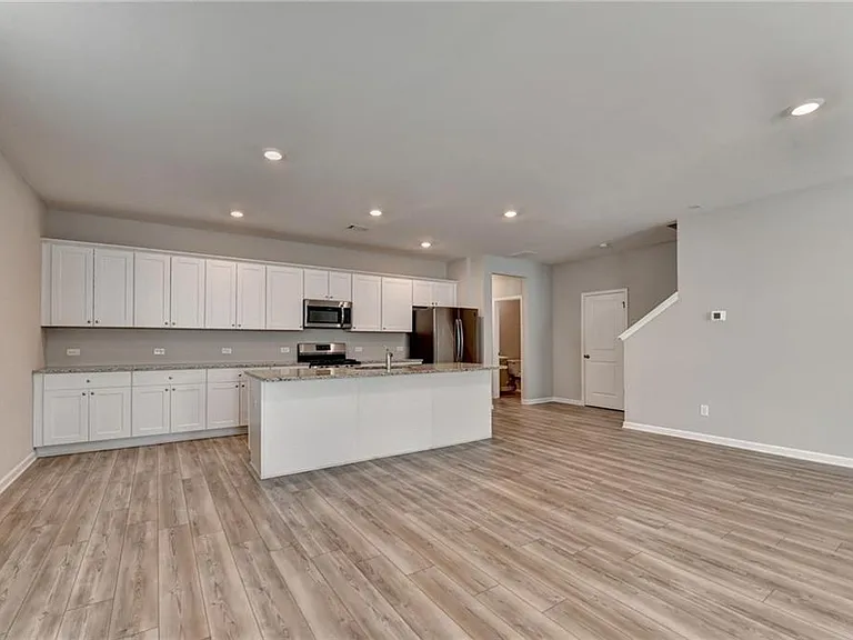 4335 Magpie Dr — Photo 14