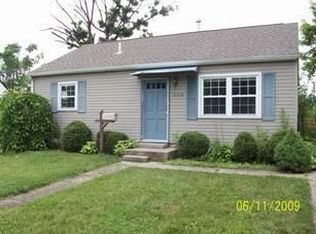 308 E Circle Dr, Dayton, OH 45449