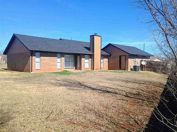 2nd image of 4908 SE Randolph Rd