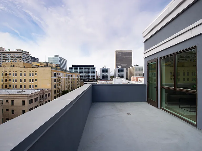738 Normandie — Photo 9