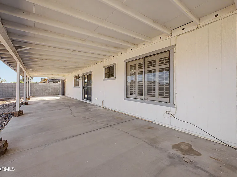 1455 W Mohawk Ln — Photo 22