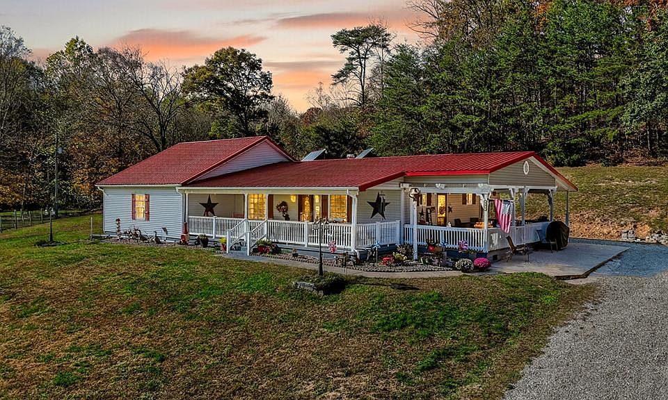 1st image of 392 Owl Creek Rd