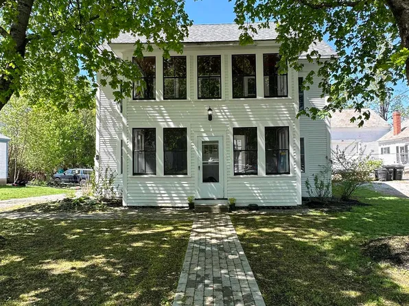 8 Main Street, Bennington, NH 03442
