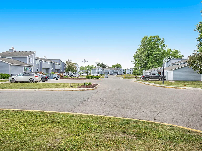 Westwind Townhomes — Photo 1