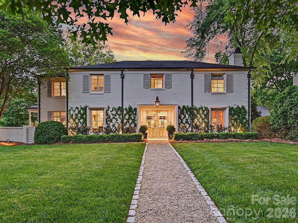 1st image of 2228 Wellesley Ave