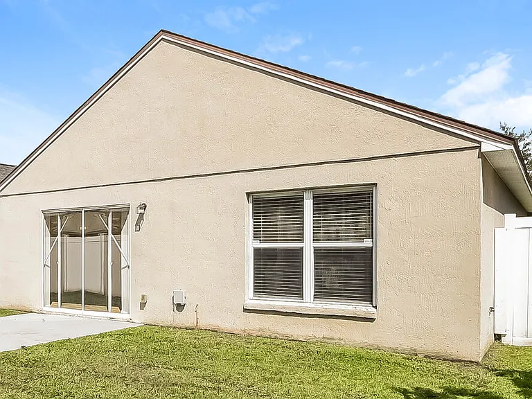 2160 Jessa Dr — Photo 15