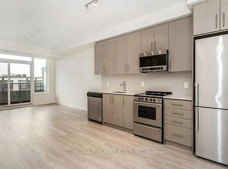 212 King William St #721 — Photo 6