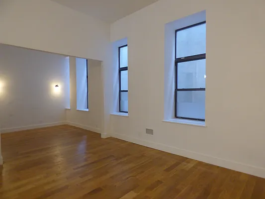 Rented by TheRealEstateCompany.com LLC | media 37