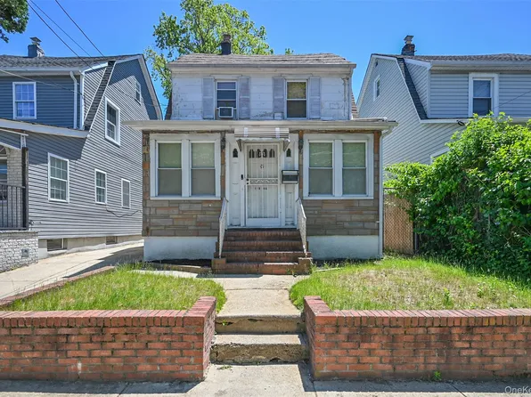 18806 Mangin Avenue, Saint Albans, NY 11412