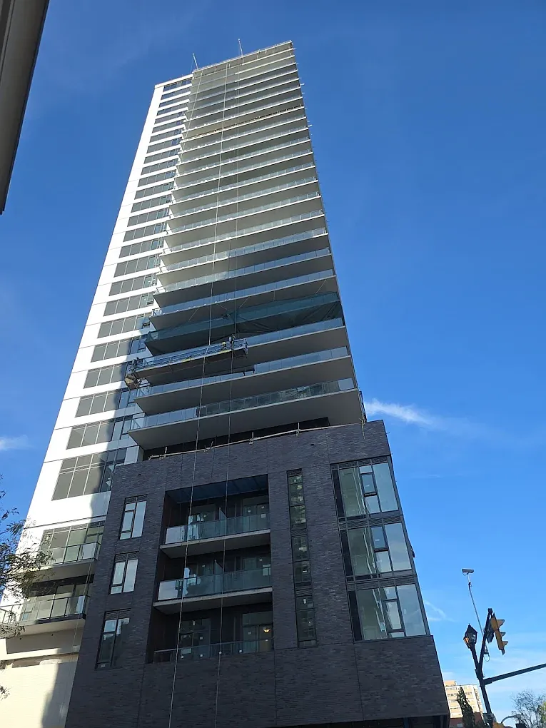 2075 Lakeshore Road Burlington — Photo 1