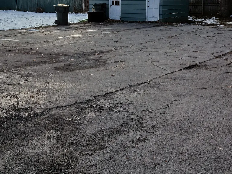 346 Robert Dr #3 — Photo 10