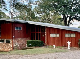 1132 Lake Mimosa Dr, Raymond, MS 39154