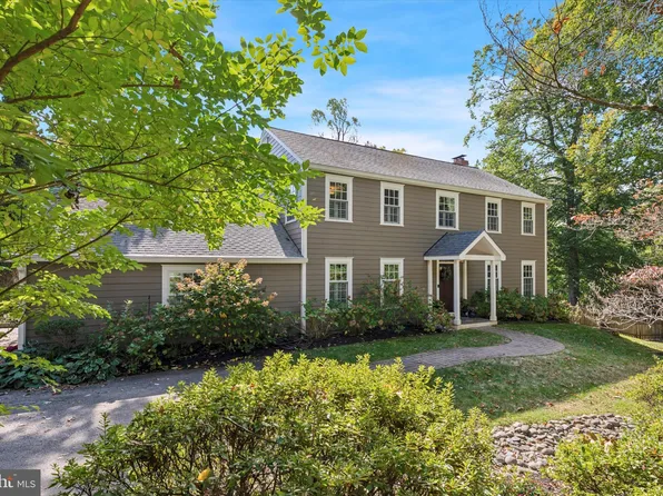 548 N Wayne Ave, Wayne, PA 19087