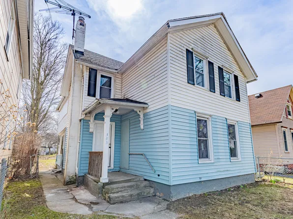 383 Champlain St, Rochester, NY 14611