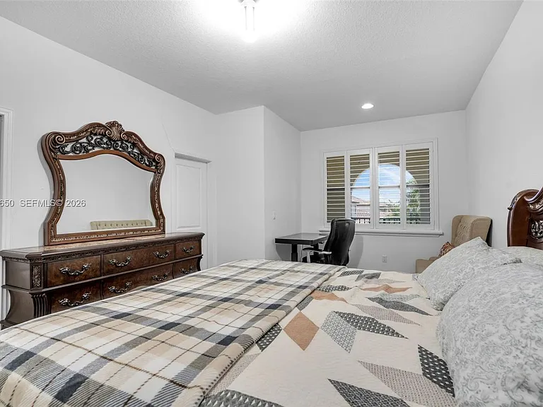 5113 NW 52nd St #5113 — Photo 21