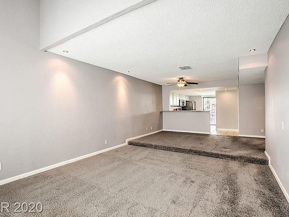 5th image of 6555 Ironbark Ln