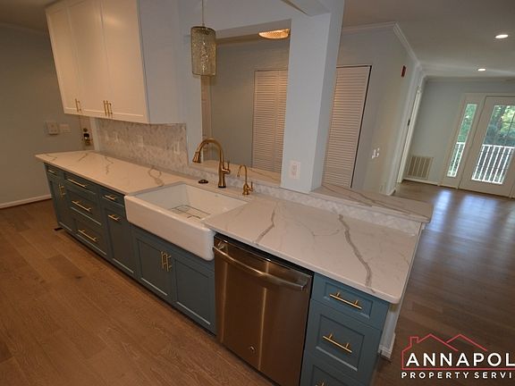 5th image of 603 Burtons Cove Way Unit 10