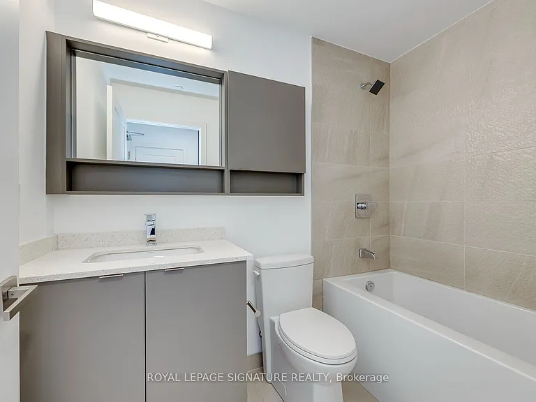 415 Main St W #417 — Photo 16