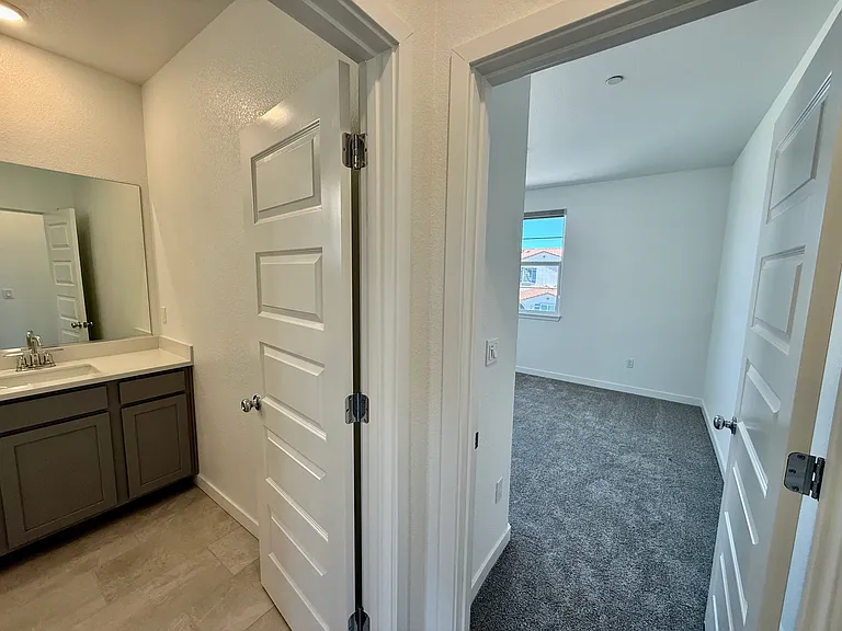 12696 Hereford Ave — Photo 21